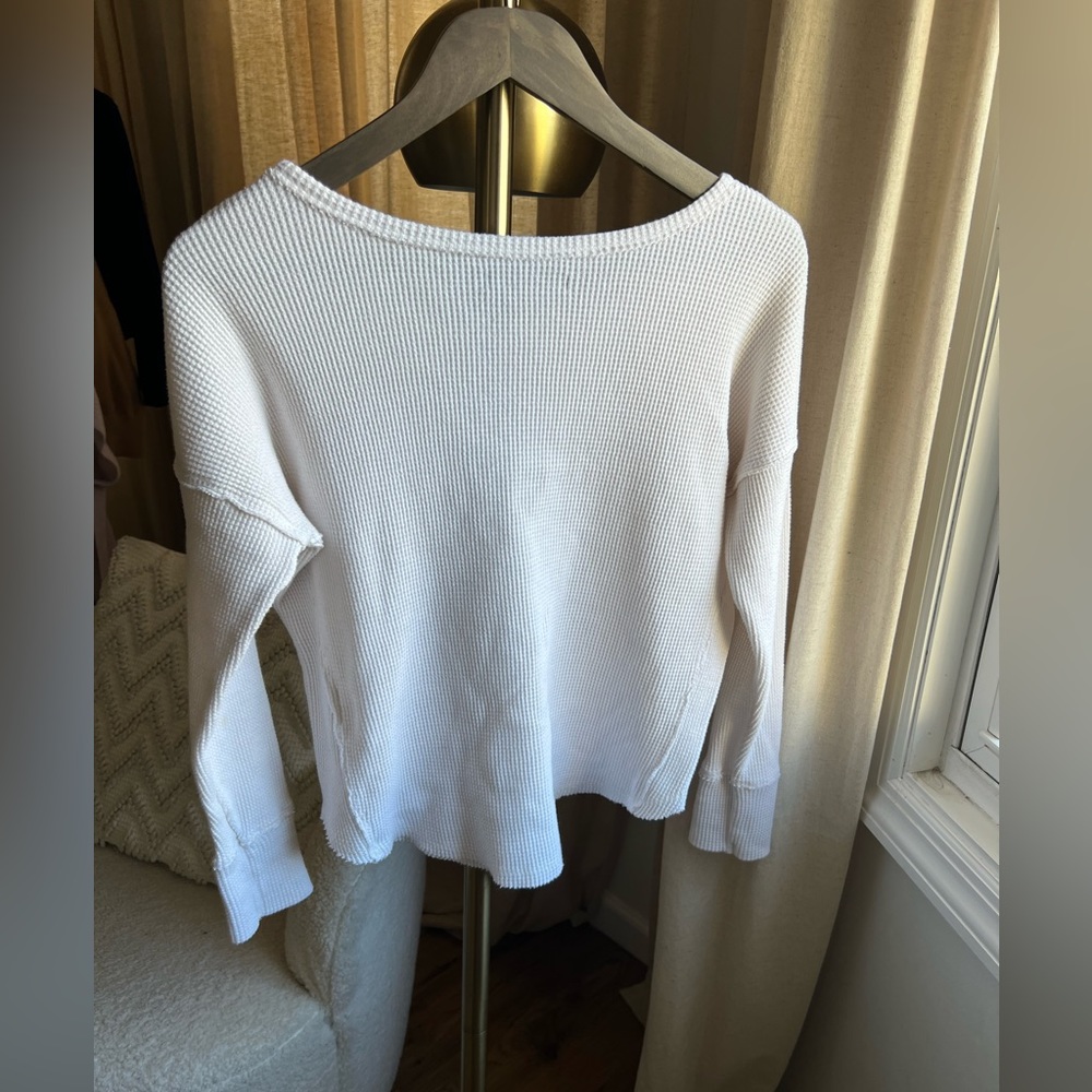 Abercrombie & Fitch Long Sleeve Thermal Tee | Small - Picture 9 of 10